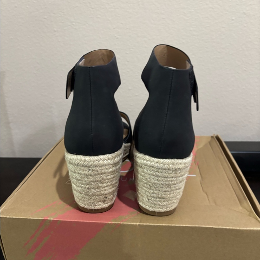 SOUL Naturalizer Women's Black Oakley Wedge Sandals Size 8.5M NIB - Picture 4 of 14